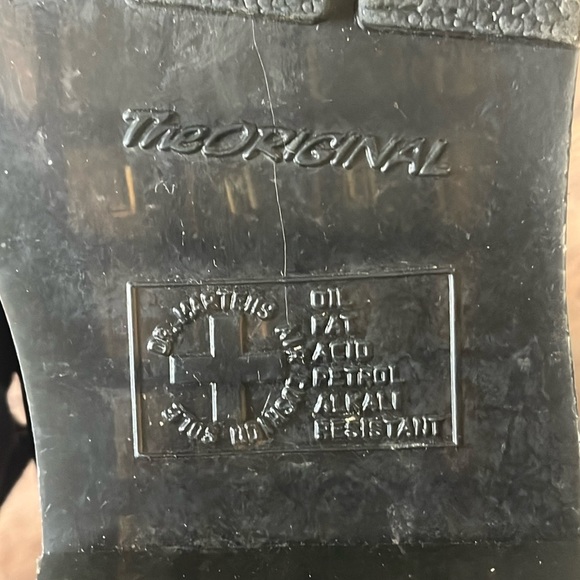 Doc Martens - Picture 5 of 6